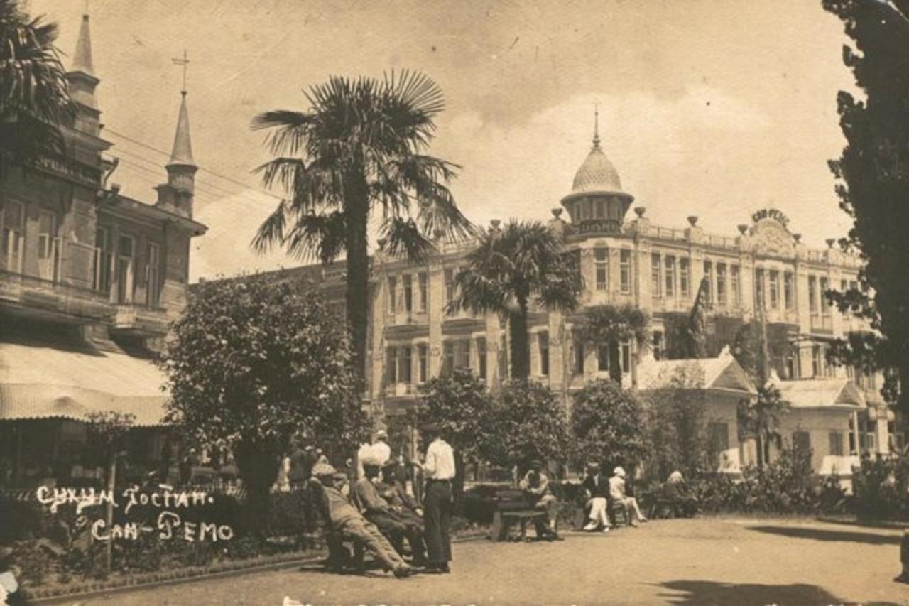 Ritsa Hotel Sukhumi Exterior foto